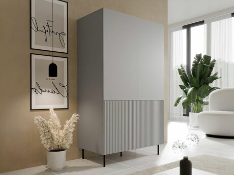 Garderobeskab Evartivu 106