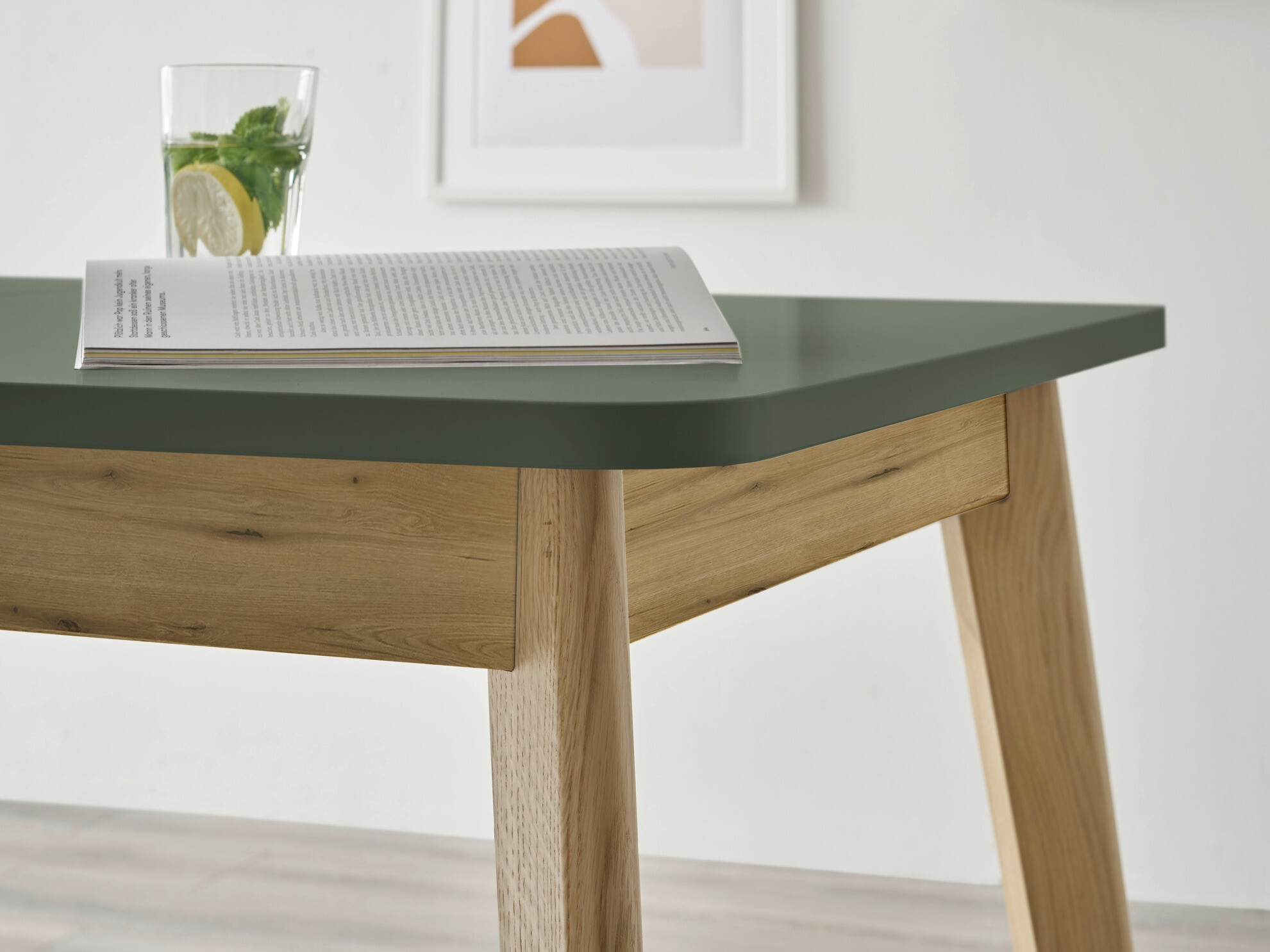 Bord Deltali 109
