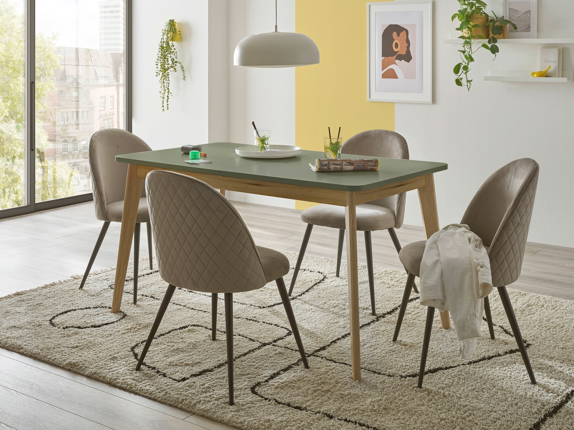 Bord Deltali 109