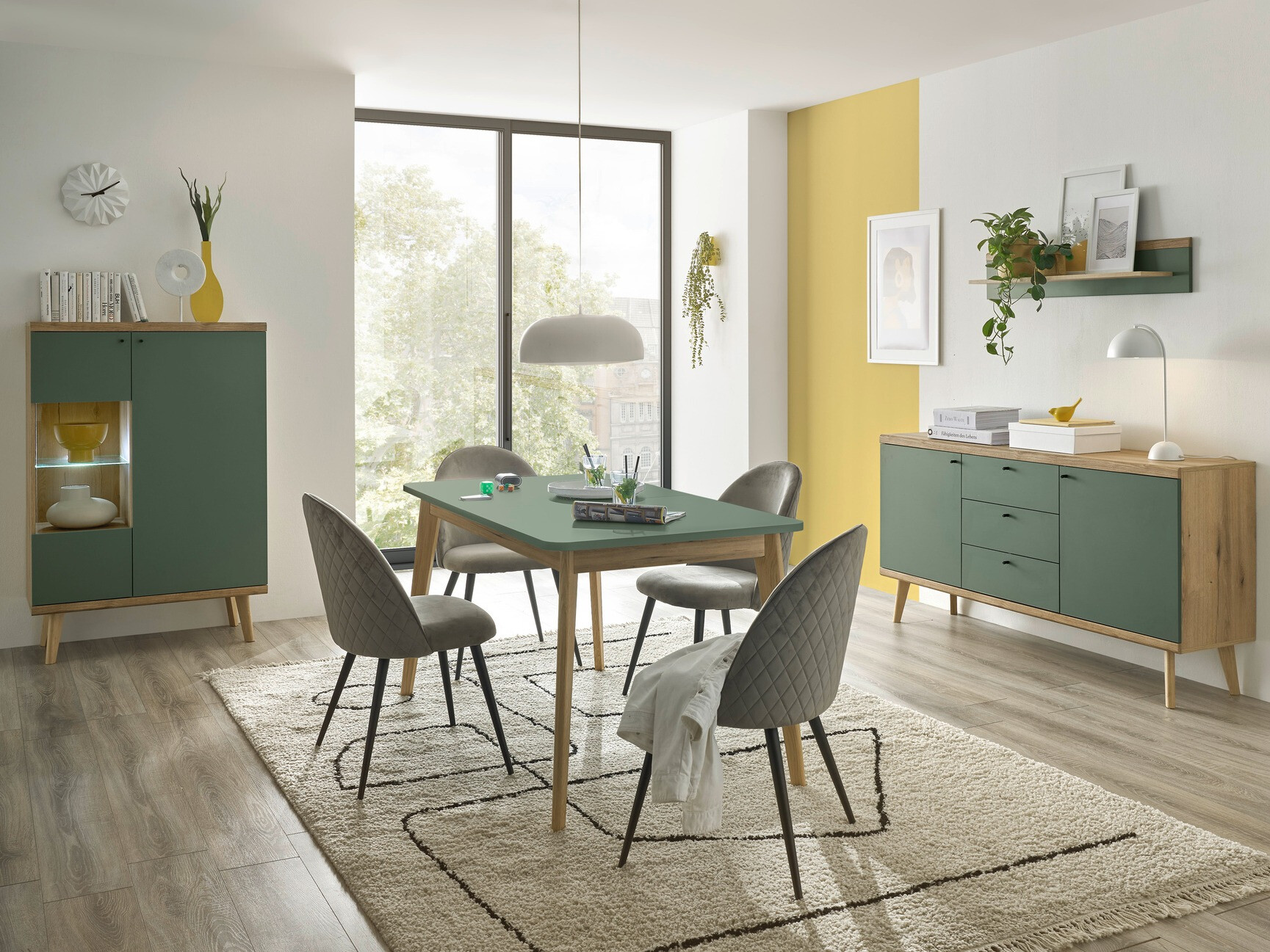 Bord Deltali 109