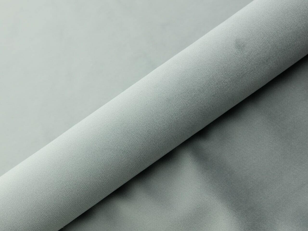 Seng Martinez 106 (Magic Velvet 2240)