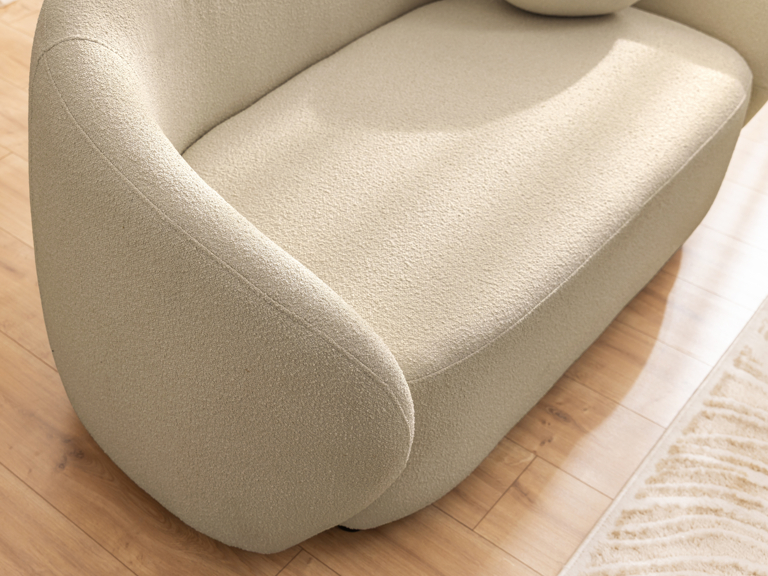 Sofa Rocklin 112 (Loop 04)