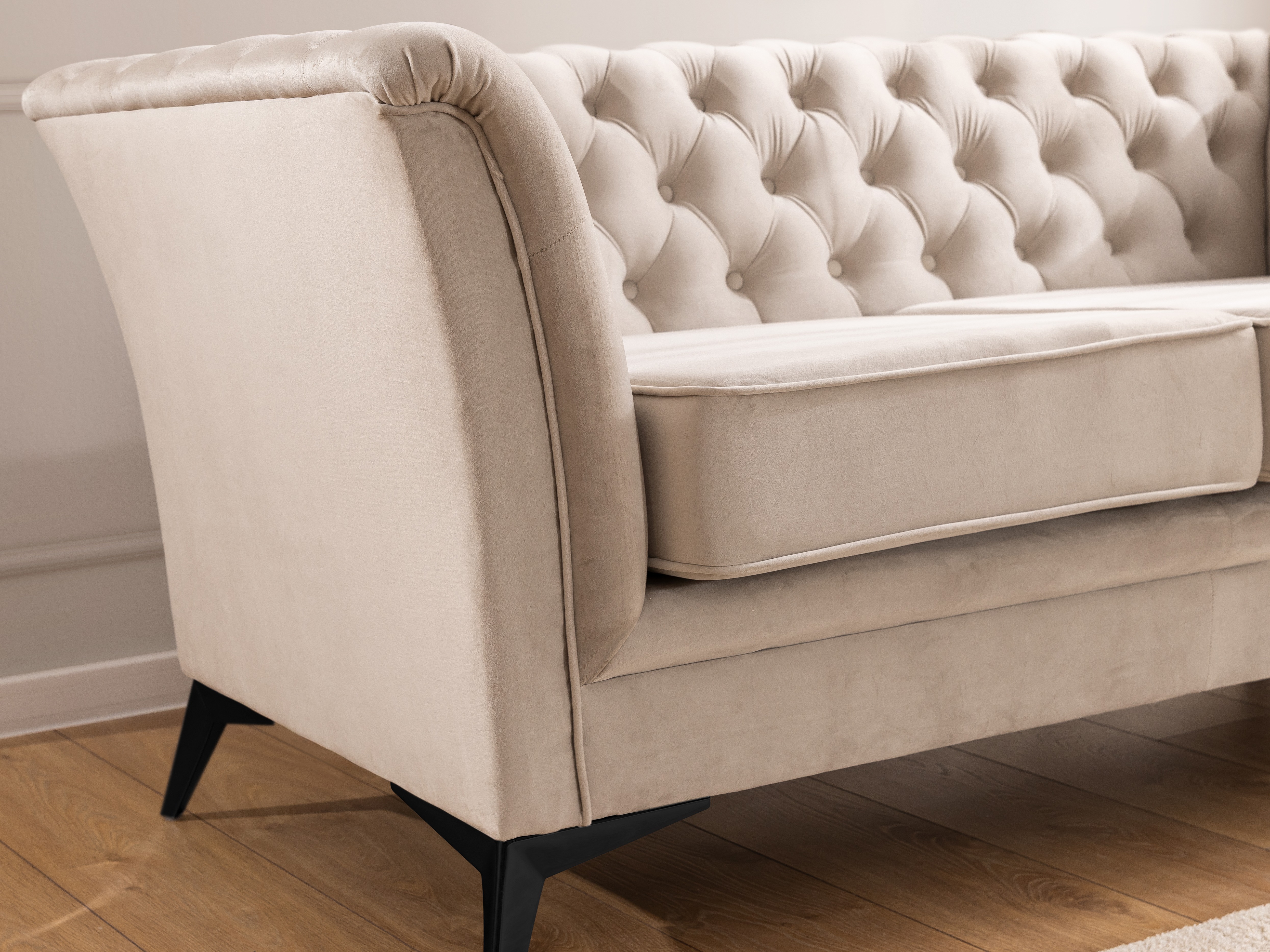 Chesterfield sofa Rocklin 120 (Riviera 21)