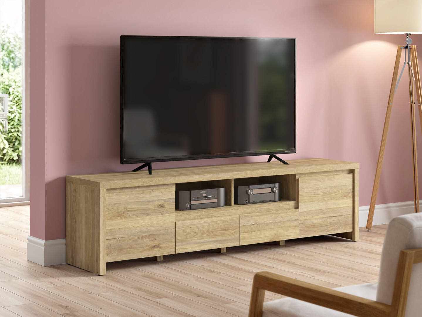 TV-bord Nolroma 143 (Egetræ)